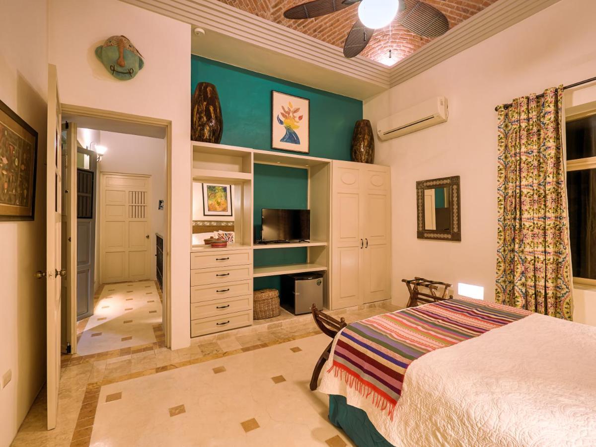 Casona 66 Merida Boutique Hotel Ngoại thất bức ảnh